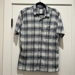 Patagonia Organic Cotton Button Down Short Sleeve Shirt Sz Large